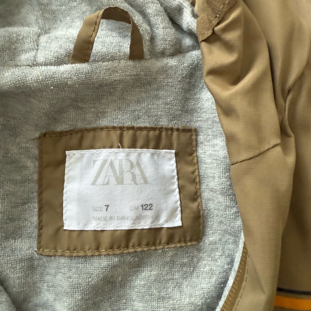 Zara Tan and Gray Hooded Jacket - Picture 2 of 6